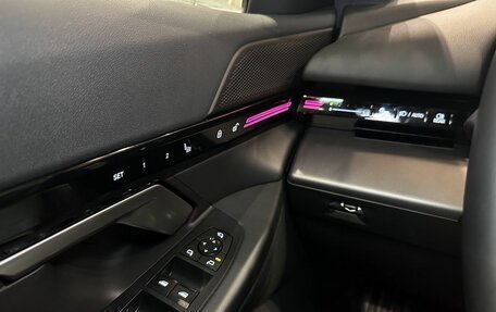 BMW 5 серия, 2023 год, 5 700 000 рублей, 15 фотография