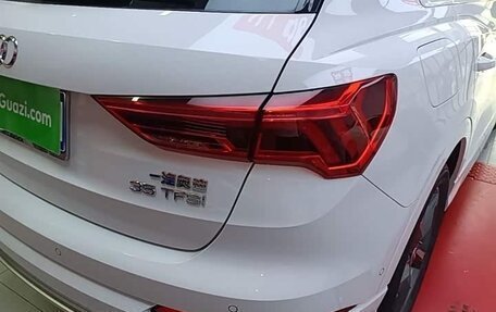 Audi Q3, 2023 год, 2 695 080 рублей, 9 фотография