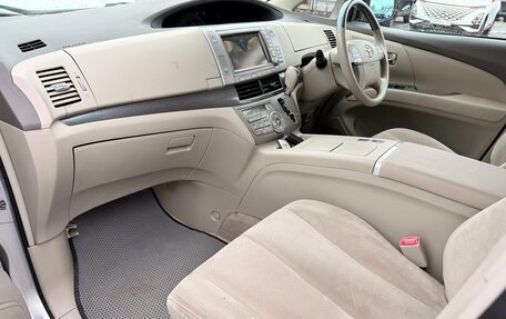Toyota Estima III рестайлинг -2, 2006 год, 998 000 рублей, 9 фотография