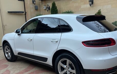 Porsche Macan I рестайлинг, 2017 год, 3 400 000 рублей, 4 фотография