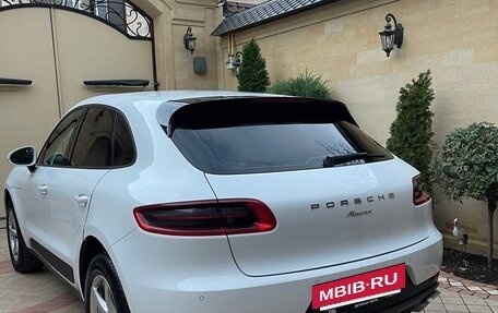 Porsche Macan I рестайлинг, 2017 год, 3 400 000 рублей, 2 фотография