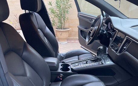 Porsche Macan I рестайлинг, 2017 год, 3 400 000 рублей, 12 фотография