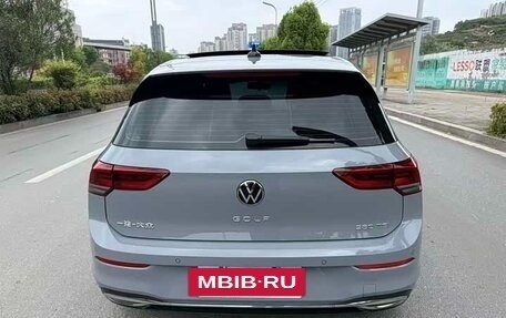Volkswagen Golf VIII, 2023 год, 1 980 000 рублей, 6 фотография