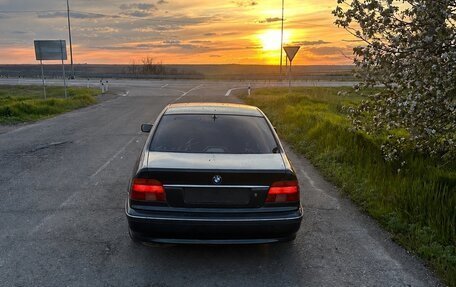 BMW 5 серия, 2000 год, 500 000 рублей, 3 фотография
