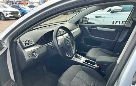 Volkswagen Passat B7, 2011 год, 695 000 рублей, 10 фотография