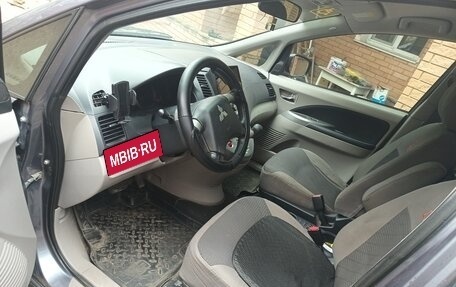Mitsubishi Grandis, 2008 год, 1 000 000 рублей, 6 фотография