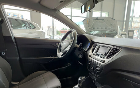 Hyundai Solaris II рестайлинг, 2021 год, 1 699 000 рублей, 15 фотография