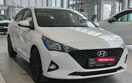 Hyundai Solaris II рестайлинг, 2021 год, 1 699 000 рублей, 7 фотография
