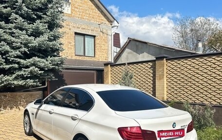 BMW 5 серия, 2013 год, 2 250 000 рублей, 32 фотография