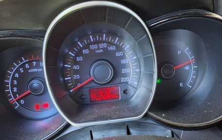 KIA Rio III рестайлинг, 2012 год, 800 000 рублей, 20 фотография