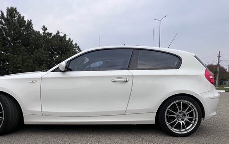 BMW 1 серия, 2008 год, 1 055 555 рублей, 3 фотография