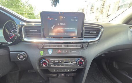 KIA cee'd III, 2019 год, 2 300 000 рублей, 3 фотография