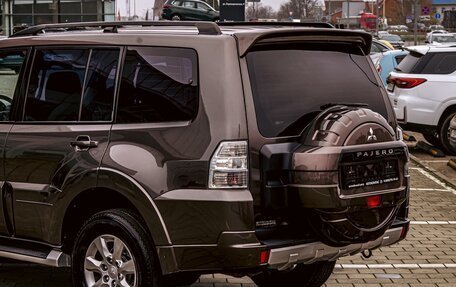 Mitsubishi Pajero IV, 2014 год, 1 995 000 рублей, 10 фотография