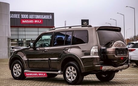 Mitsubishi Pajero IV, 2014 год, 1 995 000 рублей, 4 фотография