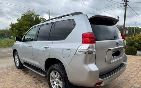 Toyota Land Cruiser Prado 150 рестайлинг 2, 2013 год, 3 100 000 рублей, 5 фотография