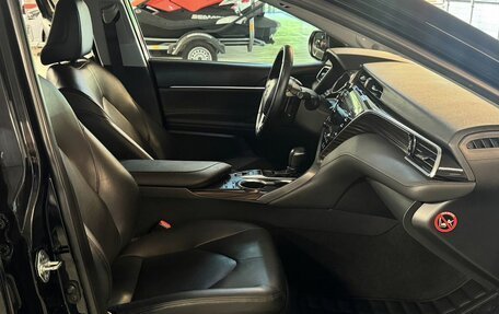 Toyota Camry, 2019 год, 2 690 000 рублей, 32 фотография