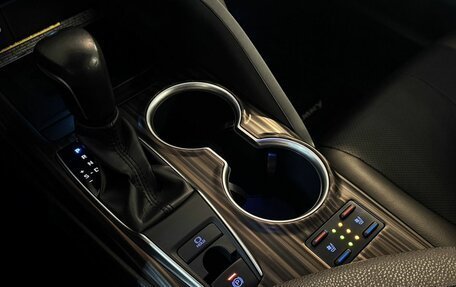 Toyota Camry, 2019 год, 2 690 000 рублей, 27 фотография