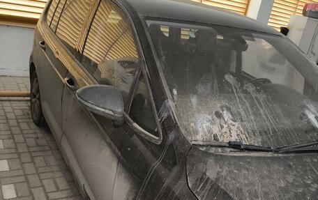 Volkswagen Touran III, 2019 год, 1 100 000 рублей, 4 фотография