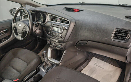 KIA cee'd III, 2015 год, 949 000 рублей, 17 фотография