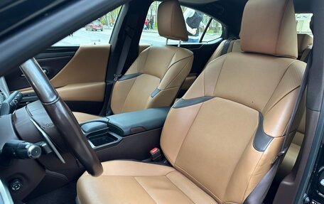 Lexus ES VII, 2019 год, 3 690 000 рублей, 11 фотография