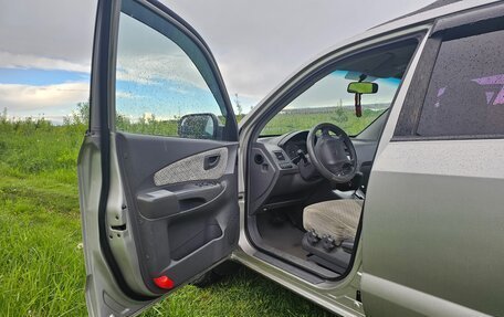 Hyundai Tucson III, 2004 год, 550 000 рублей, 9 фотография