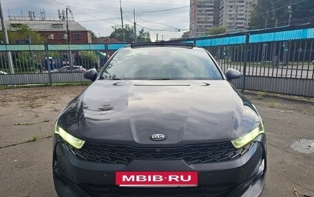 KIA K5, 2021 год, 2 500 000 рублей, 2 фотография