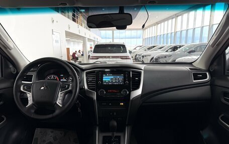 Mitsubishi L200 IV рестайлинг, 2020 год, 2 900 000 рублей, 9 фотография