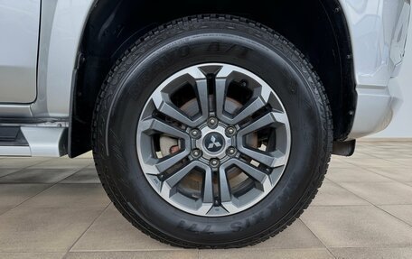 Mitsubishi L200 IV рестайлинг, 2020 год, 2 900 000 рублей, 32 фотография