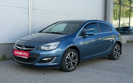 Opel Astra J, 2013 год, 787 000 рублей, 5 фотография