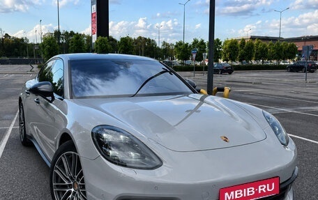 Porsche Panamera II рестайлинг, 2018 год, 5 500 000 рублей, 1 фотография
