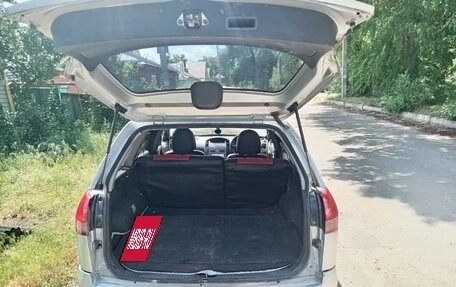 Nissan Wingroad III, 2001 год, 320 000 рублей, 16 фотография