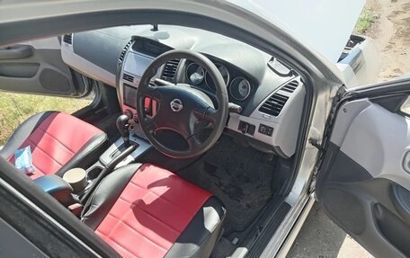 Nissan Wingroad III, 2001 год, 320 000 рублей, 36 фотография