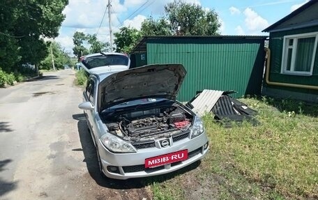 Nissan Wingroad III, 2001 год, 320 000 рублей, 38 фотография