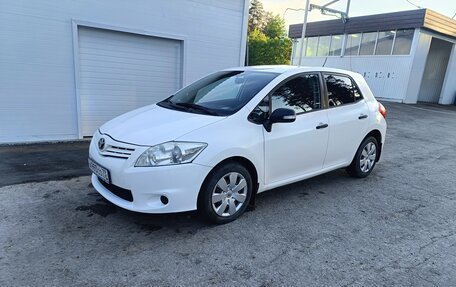 Toyota Auris II, 2012 год, 1 000 000 рублей, 5 фотография