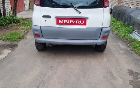 Toyota FunCargo, 2000 год, 300 000 рублей, 3 фотография