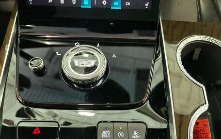 Cadillac Escalade V, 2026 год, 20 800 000 рублей, 12 фотография
