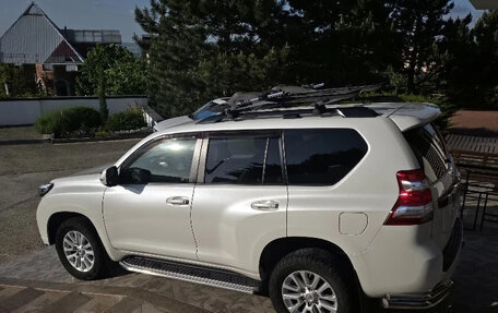 Toyota Land Cruiser Prado 150 рестайлинг 2, 2016 год, 4 650 000 рублей, 4 фотография