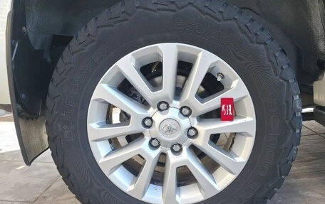 Toyota Land Cruiser Prado 150 рестайлинг 2, 2016 год, 4 650 000 рублей, 15 фотография