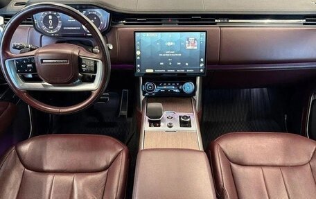 Land Rover Range Rover IV рестайлинг, 2023 год, 13 890 000 рублей, 16 фотография