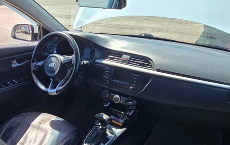 KIA Rio IV, 2018 год, 725 000 рублей, 10 фотография