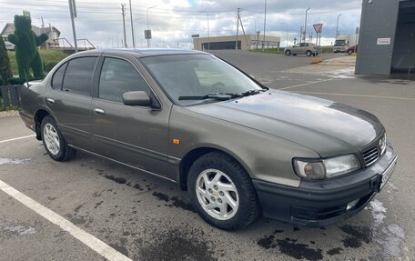 Nissan Maxima IV, 1998 год, 330 000 рублей, 3 фотография