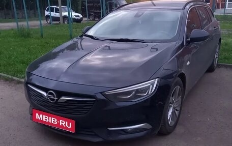Opel Insignia II рестайлинг, 2018 год, 1 830 000 рублей, 2 фотография