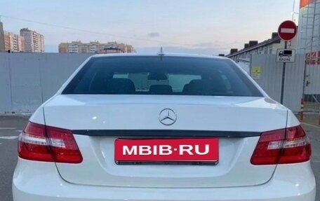 Mercedes-Benz E-Класс, 2010 год, 1 580 000 рублей, 6 фотография