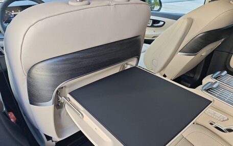 Mercedes-Benz V-Класс, 2026 год, 14 000 000 рублей, 13 фотография