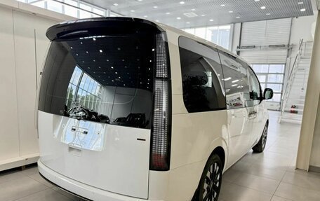 Hyundai Staria, 2025 год, 8 680 000 рублей, 4 фотография