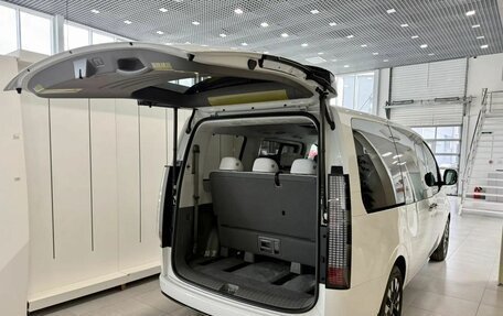 Hyundai Staria, 2025 год, 8 680 000 рублей, 5 фотография