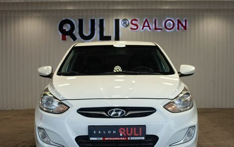 Hyundai Solaris II рестайлинг, 2012 год, 775 000 рублей, 2 фотография