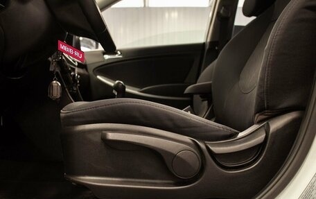 Hyundai Solaris II рестайлинг, 2012 год, 775 000 рублей, 32 фотография