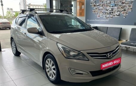 Hyundai Solaris II рестайлинг, 2015 год, 885 000 рублей, 3 фотография