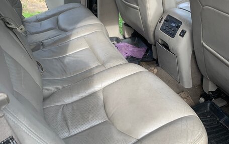 Cadillac Escalade II, 2004 год, 900 000 рублей, 5 фотография